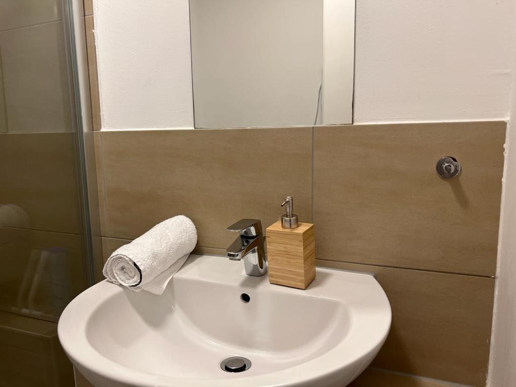 Lux Apartments 모르펠덴발도르프 외부 사진